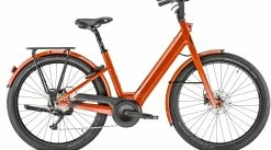 Moustache Lundi 27.3 Terracotta 2023