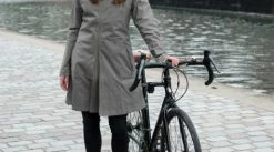 Parka Vélo Urbaine Imperméable - AGU 9 Parka Vélo Urbaine Imperméable - AGU -Pas Cher VTT Magasin parka velo urbaine impermeable agu 3