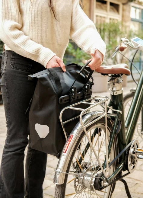 Sacoche Bike-Shopper Pour Cycliste Urbain - Ortlieb 4 Sacoche Bike-Shopper Pour Cycliste Urbain - Ortlieb – Image 4