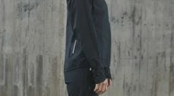 Veste De Pluie Vélo Femme Ultra-légère - POC 9 Veste De Pluie Vélo Femme Ultra-légère - POC -Pas Cher VTT Magasin veste de pluie velo femme ultra legere poc 3